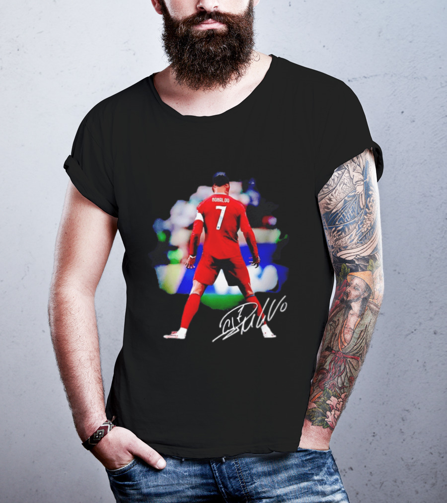 Ronaldo Number 7 Portugal National Team Jersey Photographic Arts With Autograph T-Shirt