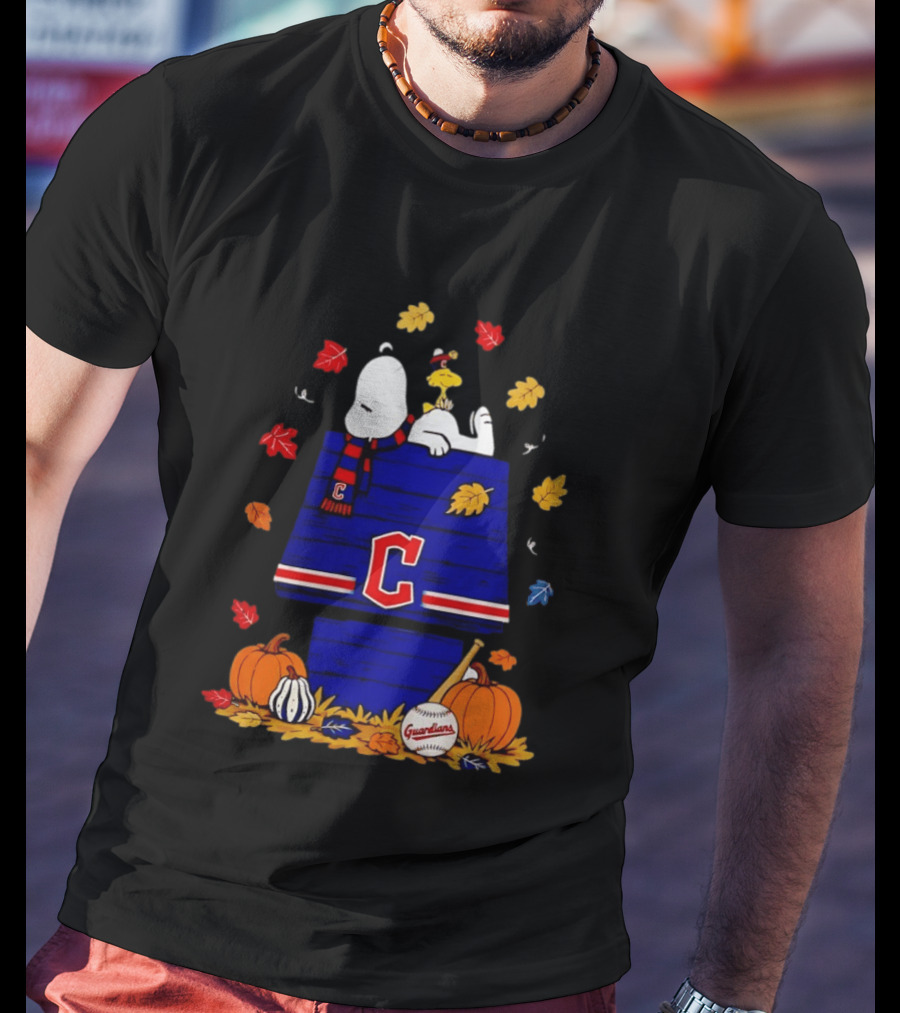 Snoopy Woodstock Cleveland Guardians Fall Baseball Pumpkins Autumn Leaves T-Shirt