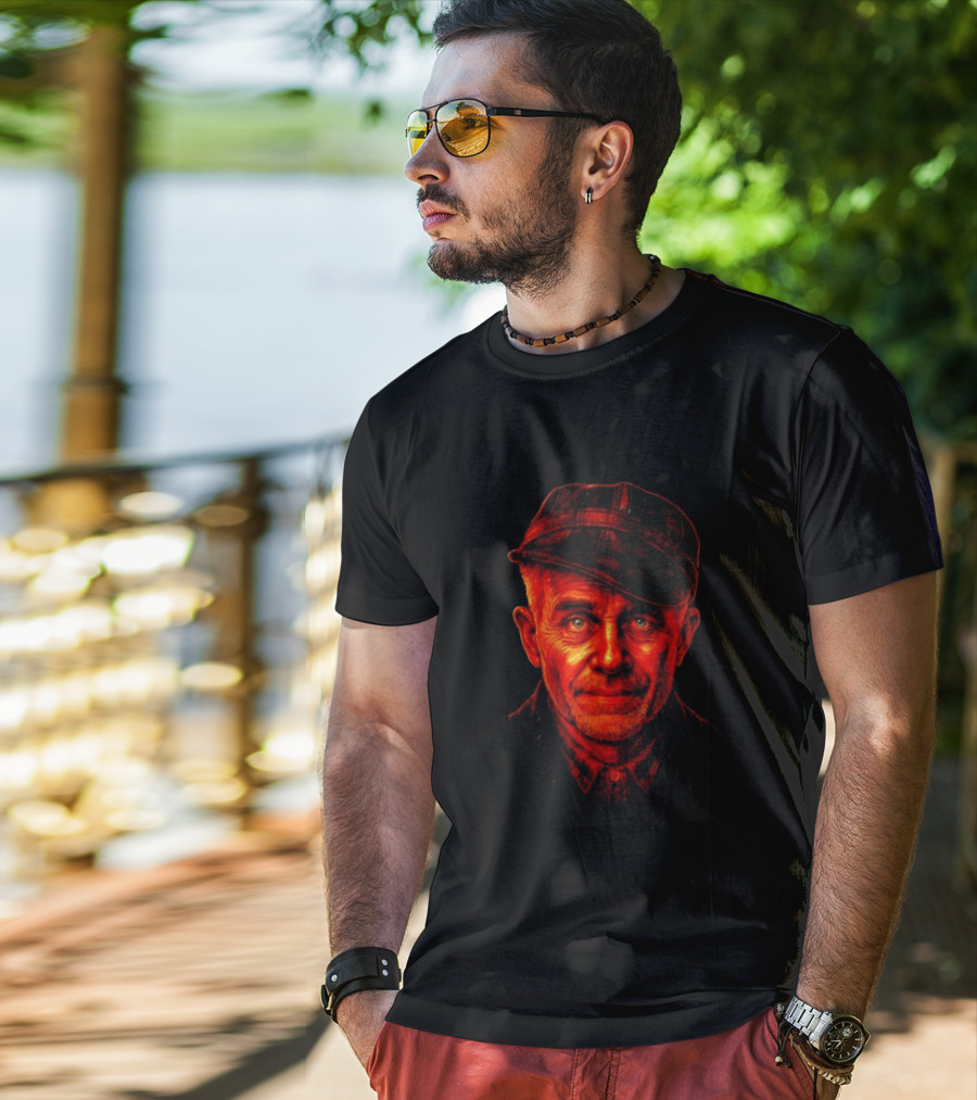 Old Man Artistic Vintage Cap T-Shirt