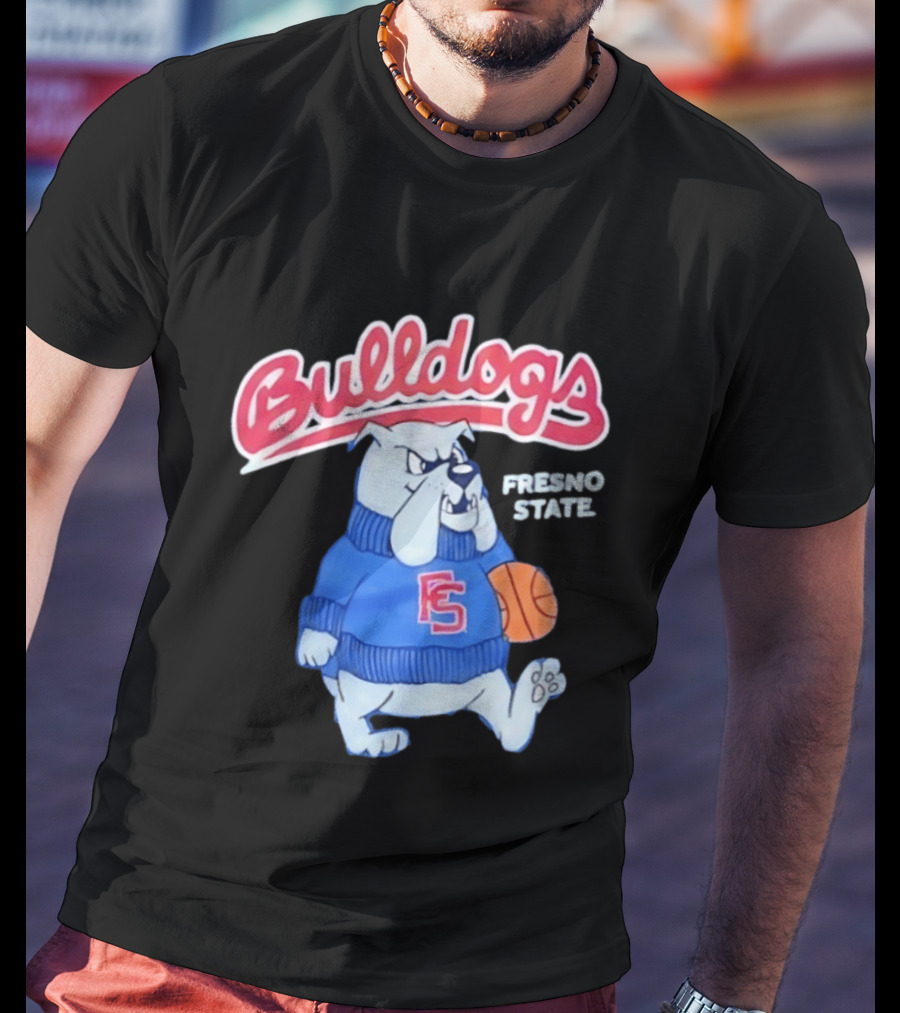 Fresno State Bulldogs Mascot With Basketball And Sweater T-Shirt