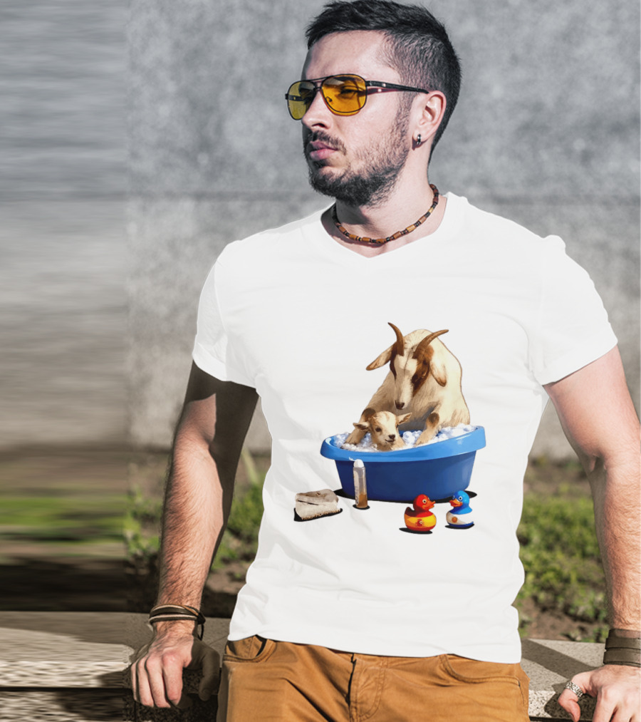 GOAT Bathtub Classico Messi Bathing Yamal T-Shirt