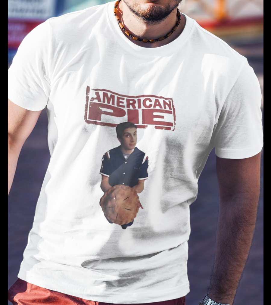Jason Biggs As Jim Levenstein Holding Pie American Pie Movie T-Shirt