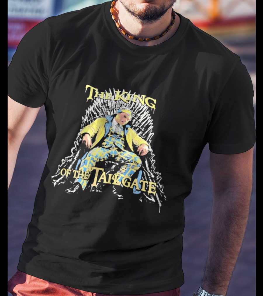 Jerry Lawler The King Of The Tailgate Throne Outfit T-Shirt