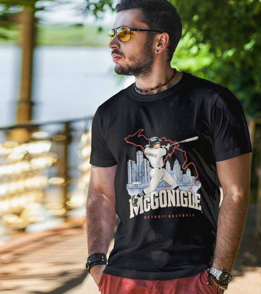 McGonigle Detroit Baseball Vintage Player Retro Skyline T-Shirt