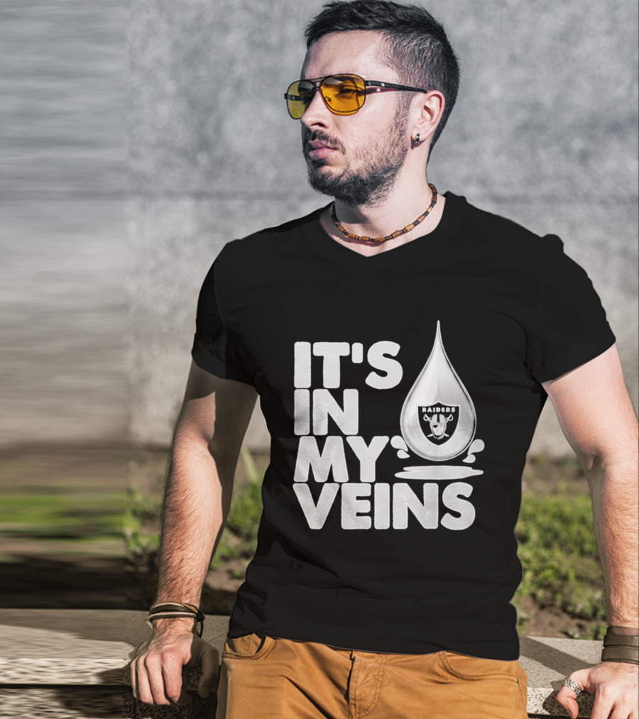 Raiders It's In My Veins Fan Passion T-Shirt