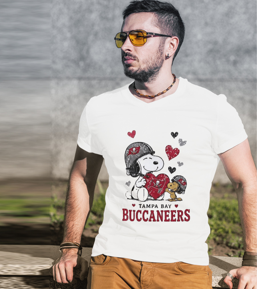 Tampa Bay Buccaneers Snoopy Peanuts Love Laughter T-Shirt