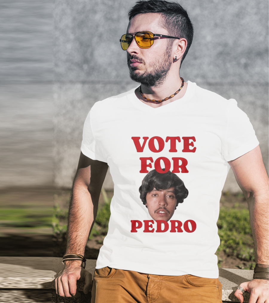 Vote For Pedro Distressed Vintage Style Iconic Headshot Retro Movie Reference T-Shirt