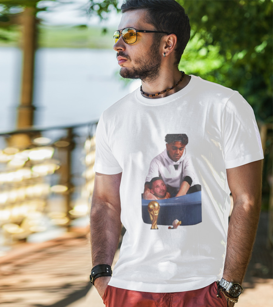 Lamine Yamal Lionel Messi Bathtub Meme World Cup Trophy T-Shirt