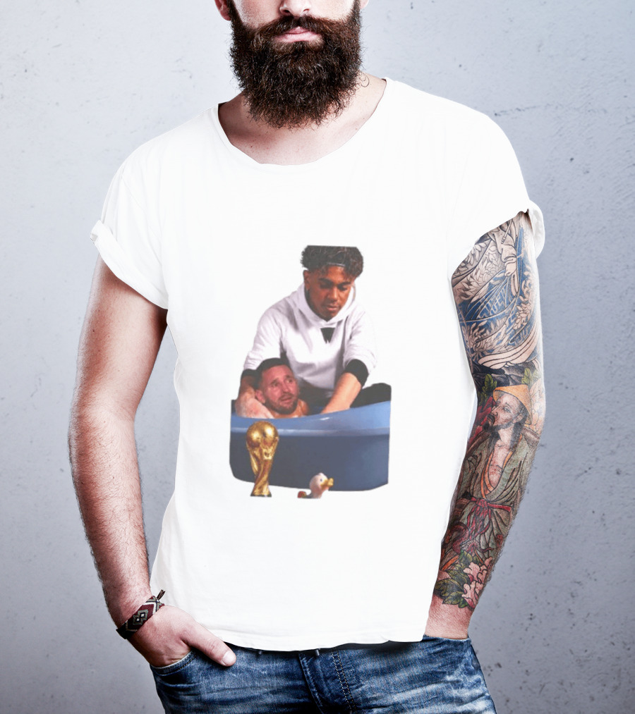 Lamine Yamal Lionel Messi Bathtub Meme World Cup Trophy T-Shirt