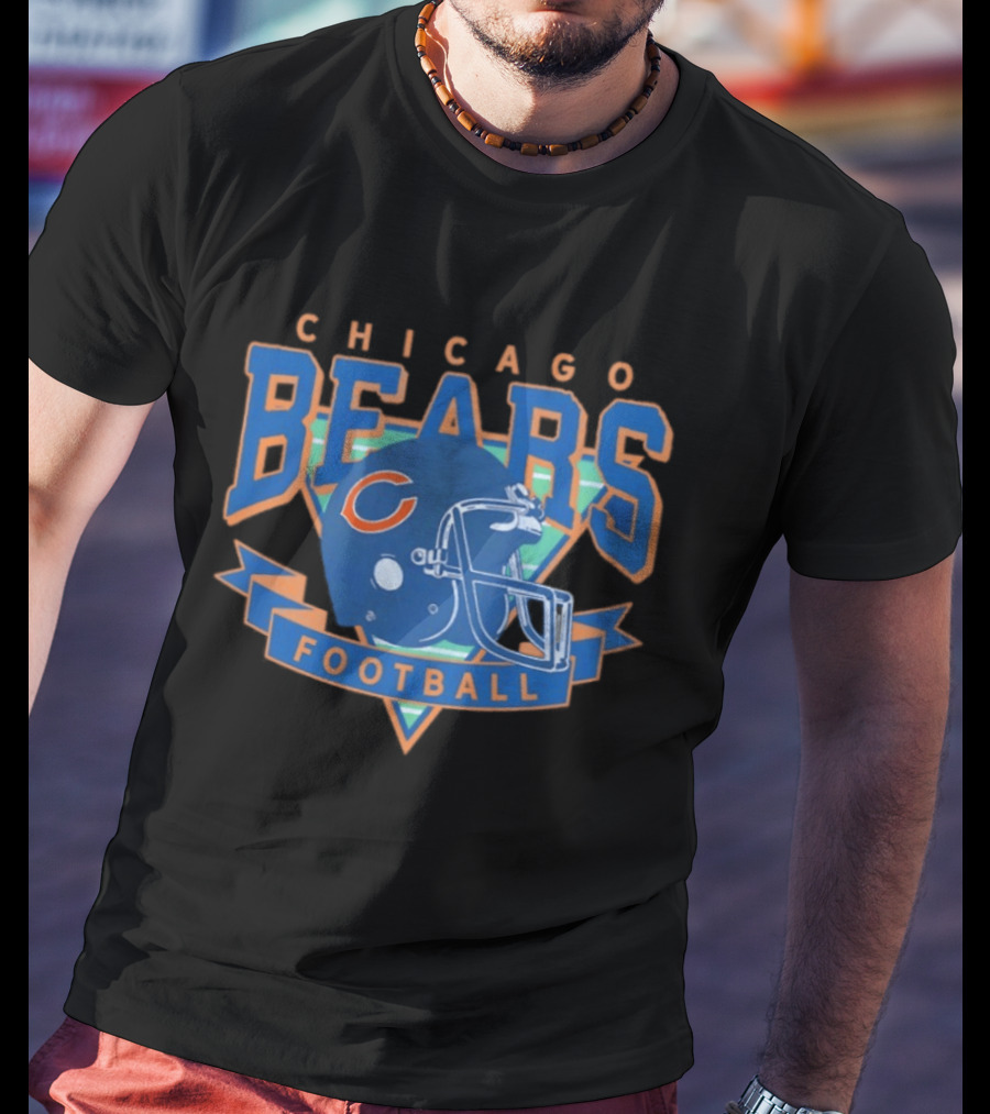 Chicago Bears Helmet Retro Football T-Shirt
