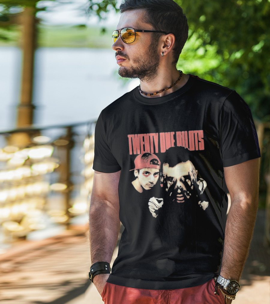 Twenty One Pilots Blurryface Anniversary Art Redʌctdif Ensemble T-Shirt