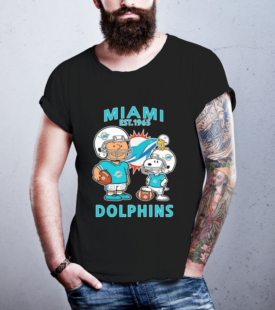 Miami Dolphins Est 1965 Charlie Brown Snoopy Football T-Shirt