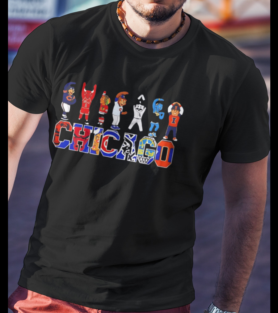 Chicago Bears Bulls Blackhawks Cubs White Sox Mascots Basketball Logos T-Shirt