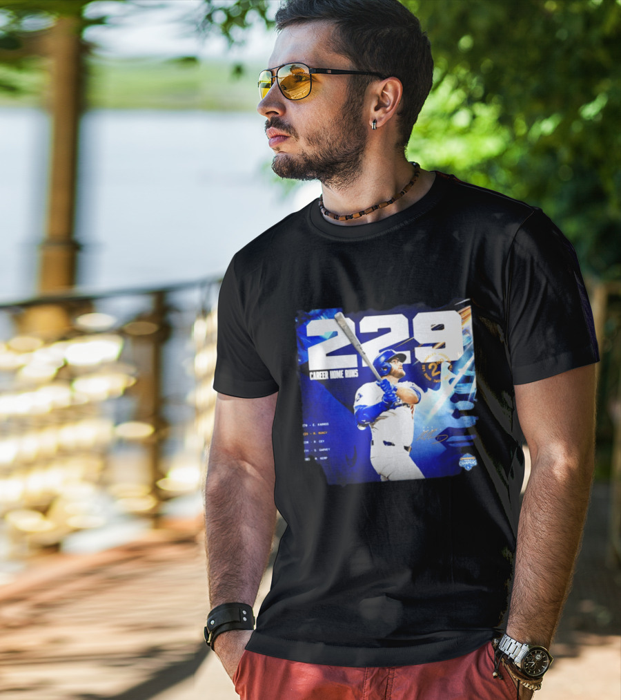 Max Muncy Los Angeles Dodgers 229 Career Home Runs Celebration MLB Champions T-Shirt