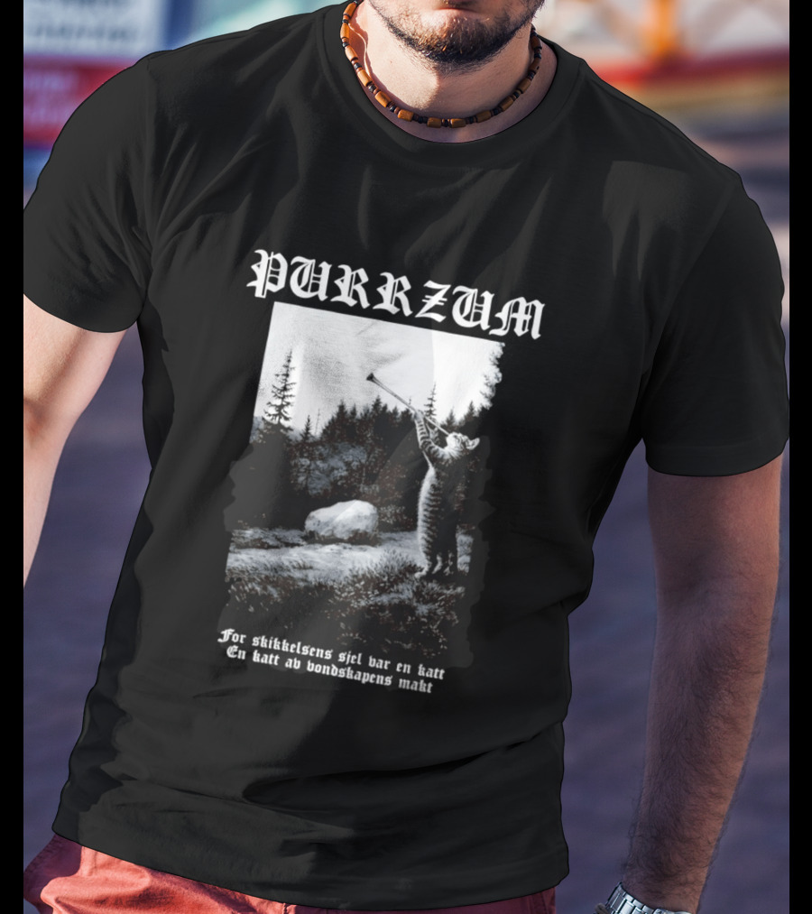 Purrzum Cat Black Metal Burzum For Skikkelsens Sjel Var En Katt En Katt Av Ondskapens Makt T-Shirt