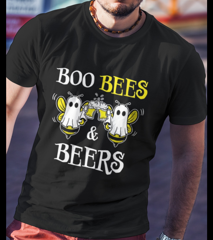 Boo Bees And Beers Halloween 2026 Bumblebee Ghosts Toasting T-Shirt