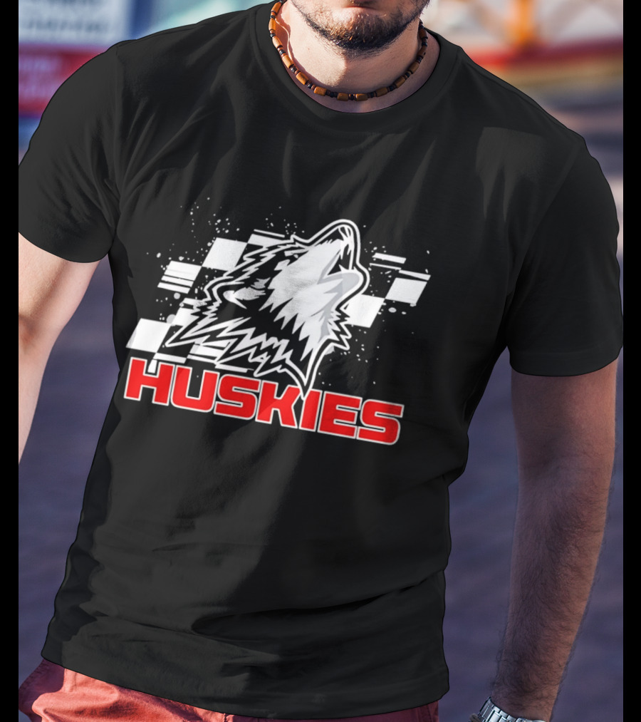 Huskies Howling Checkered Racing Flag T-Shirt