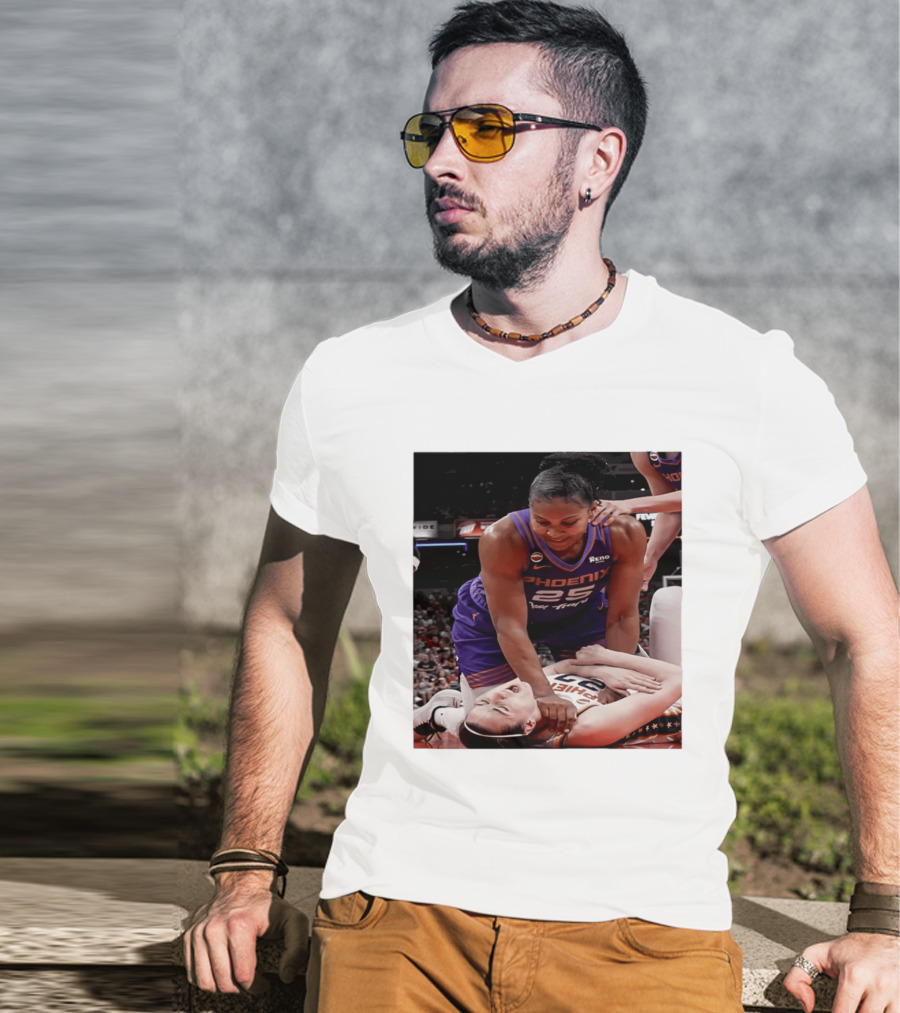 Brittney Griner Phoenix Mercury Caitlin Clark Indiana Fever NBA WNBA Crossover Moment T-Shirt