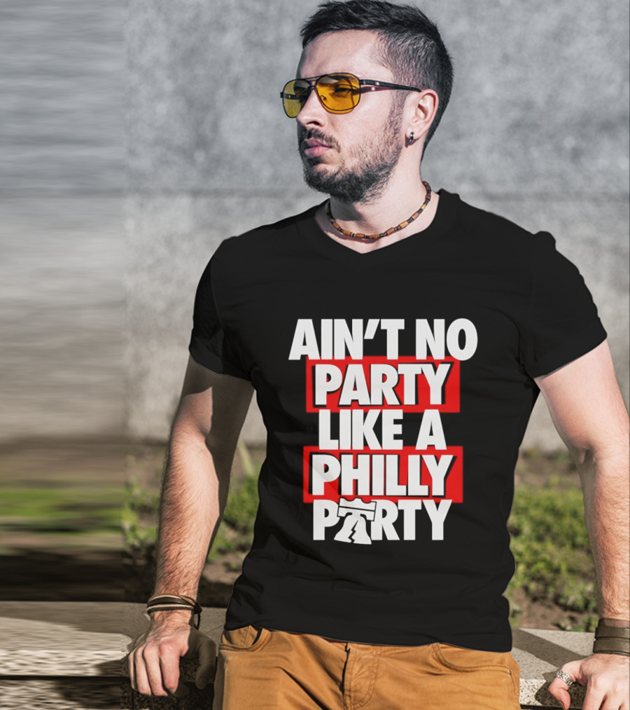 Philadelphia 76ers Ain't No Party Like A Philly Party Liberty Bell T-Shirt