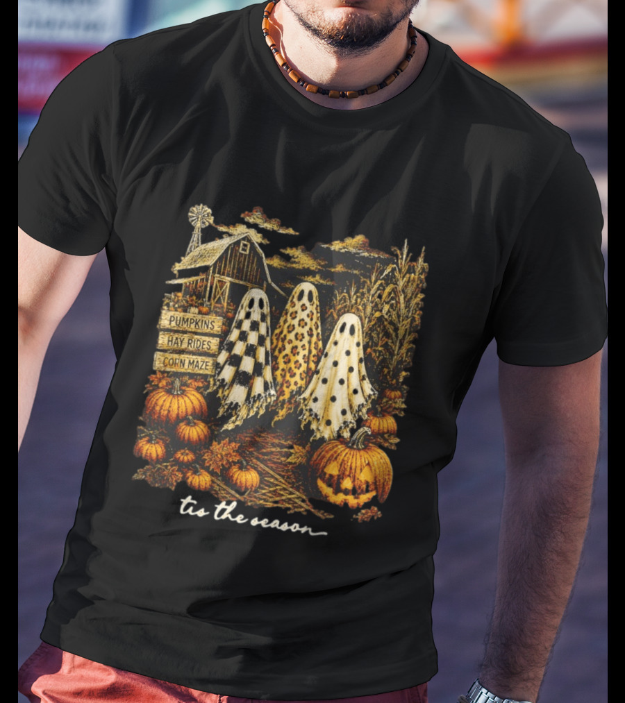 Tis The Season Halloween Ghosts Trio Pumpkins Hay Rides Corn Maze Spooky Autumn T-Shirt