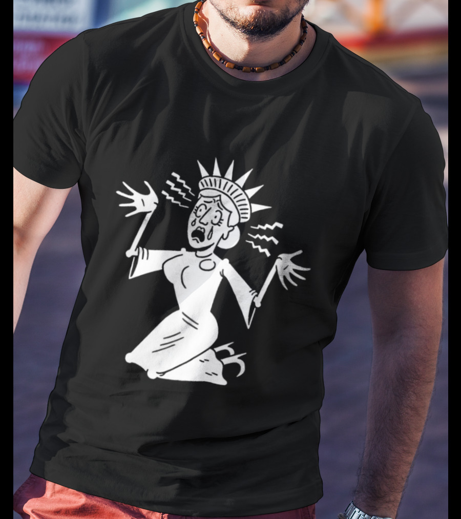 Lady Liberty Patriotic Panic Cartoon Sketch Yankee Doodle Distress T-Shirt