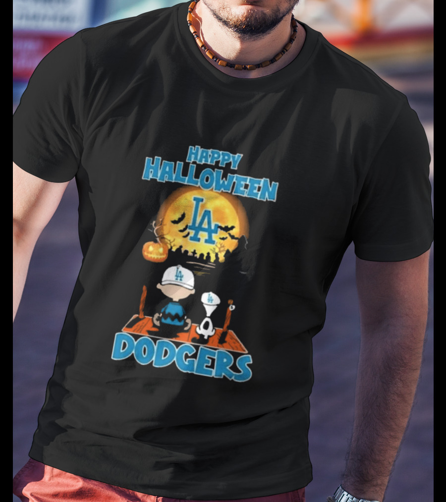 Happy Halloween Los Angeles Dodgers Peanuts Snoopy Charlie Brown T-Shirt