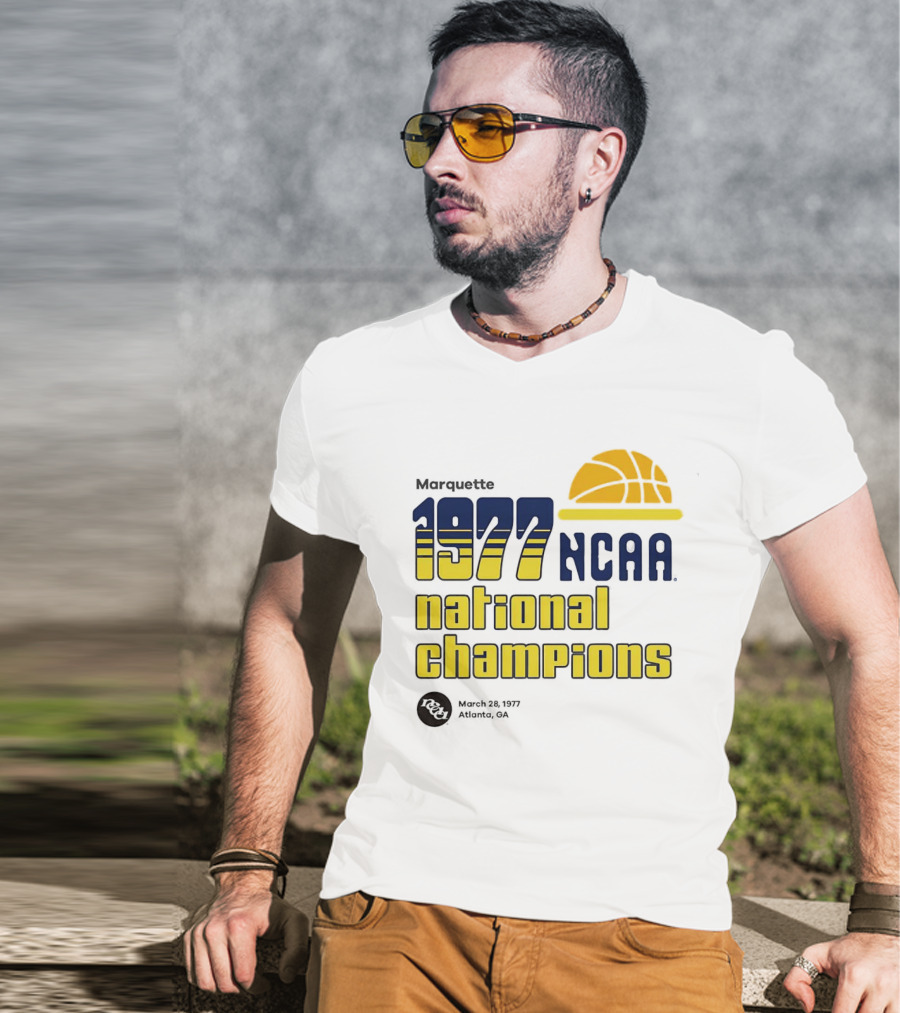 Marquette 1977 NCAA National Champions Basketball March 28_ASTRO_NY T-Shirt