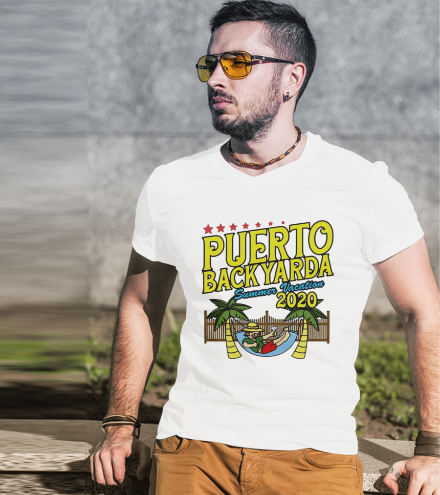 Puerto Backyarda Summer Vacation 2020 Relaxing Hammock Palm Trees Retro Cartoon T-Shirt