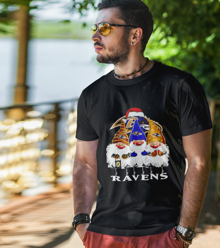 Gnomes Baltimore Ravens Christmas T-Shirt