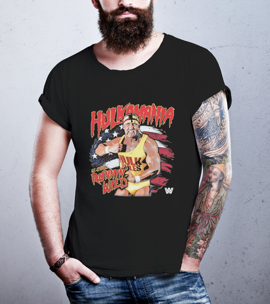 Hulk Hogan Hulkamania Runnin Wild American Flag WWE T-Shirt