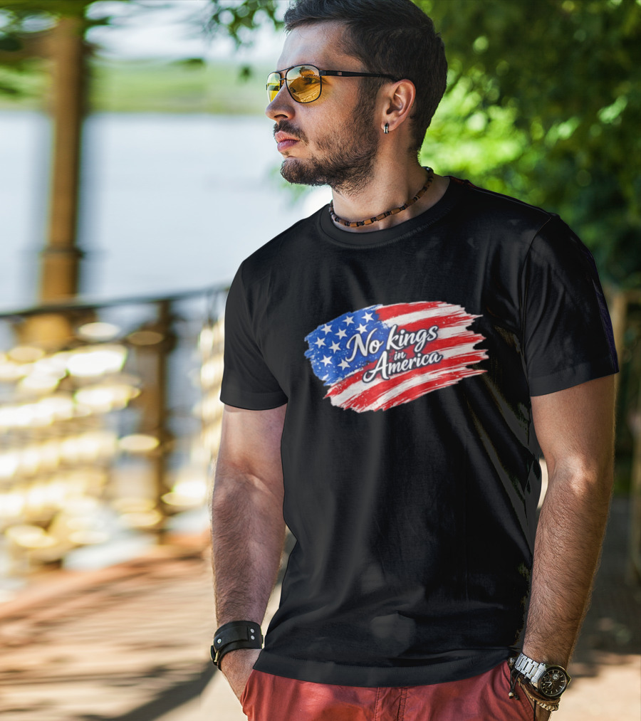 No Kings In America Patriotic Stars And Stripes T-Shirt