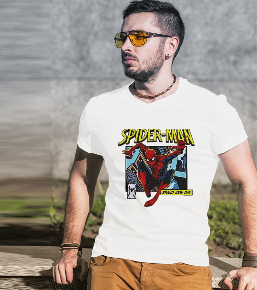 Spider Man Brand New Day Iconic Comic Style Swinging Action T-Shirt