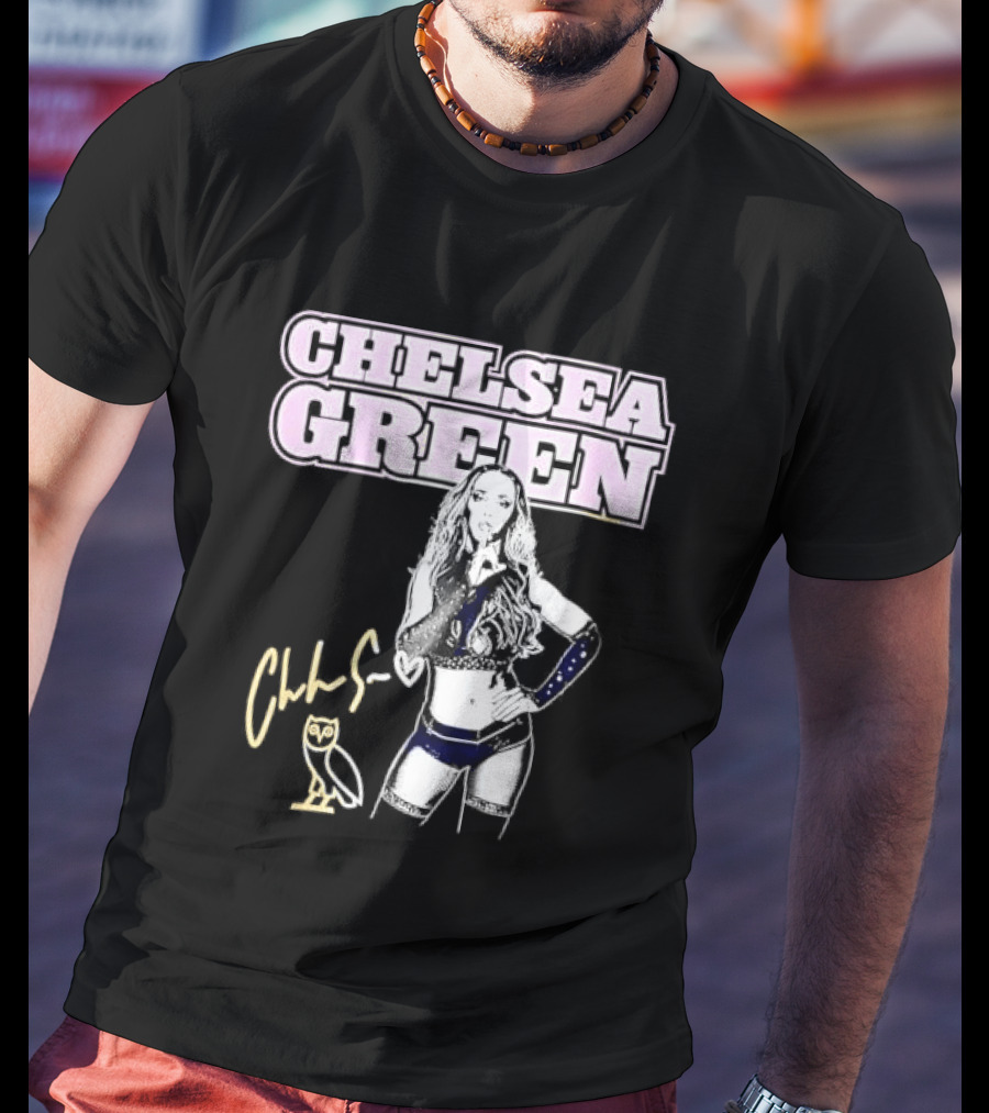 Chelsea Green Wrestling Owl Gesture Signature T-Shirt
