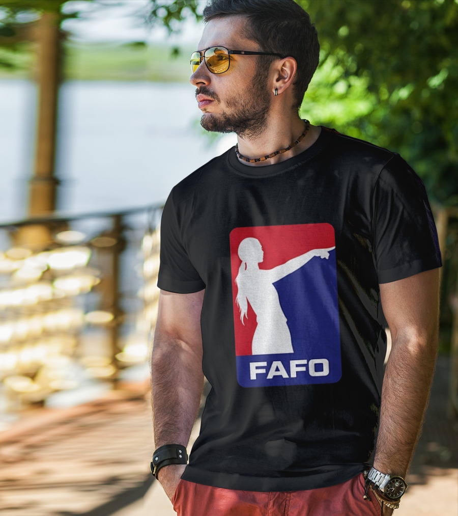 Sophie Cunningham FAFO Pointing Indiana Fever WNBA Fan T-Shirt