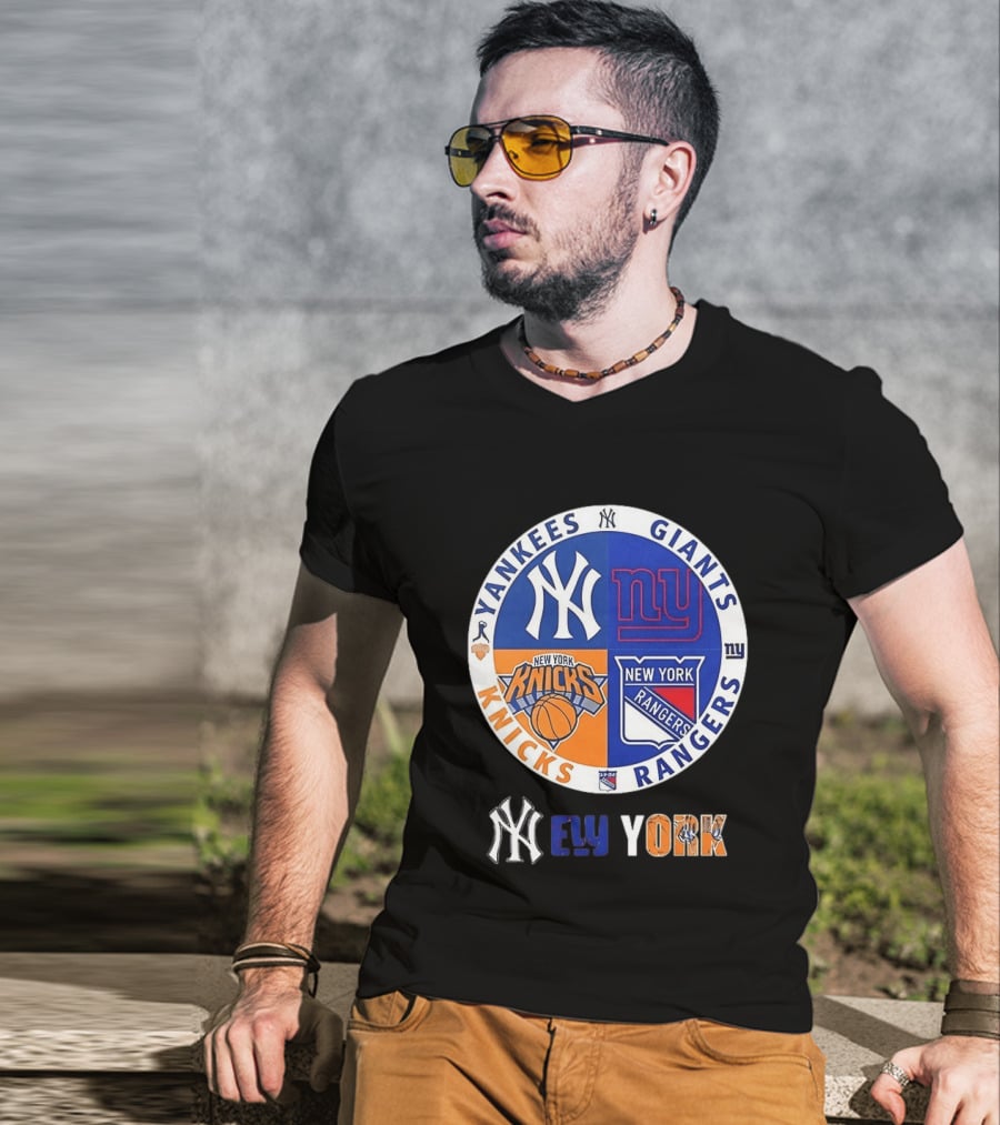 Yankees Giants Knicks Rangers New York Sports Teams Logos T-Shirt