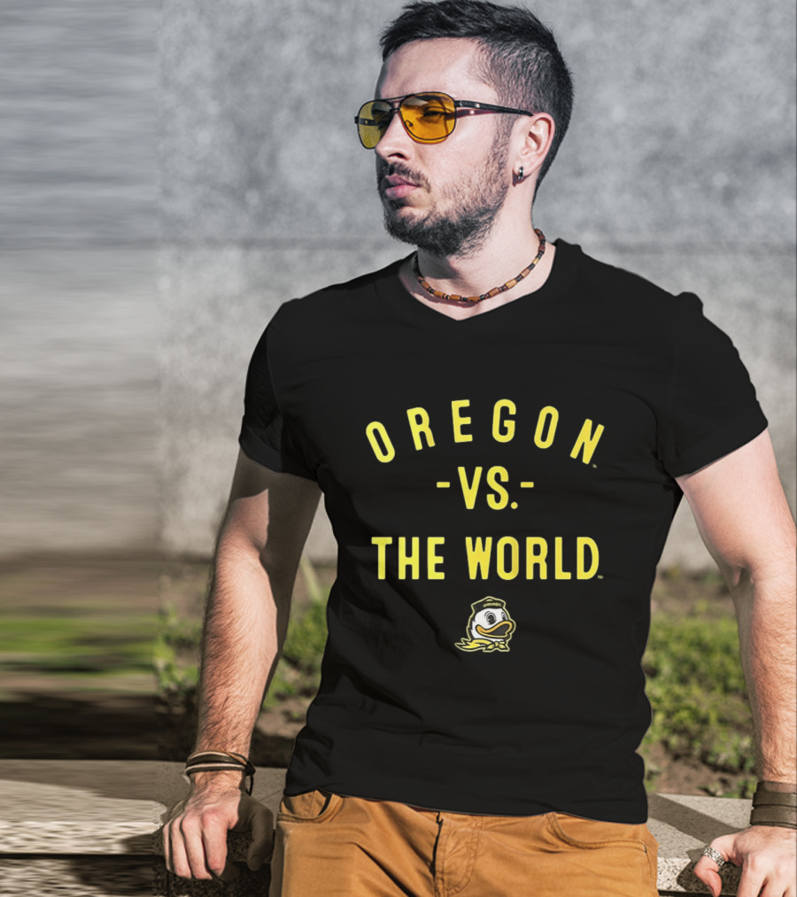 Oregon Ducks Vs The World 2026 Sports Fan T-Shirt