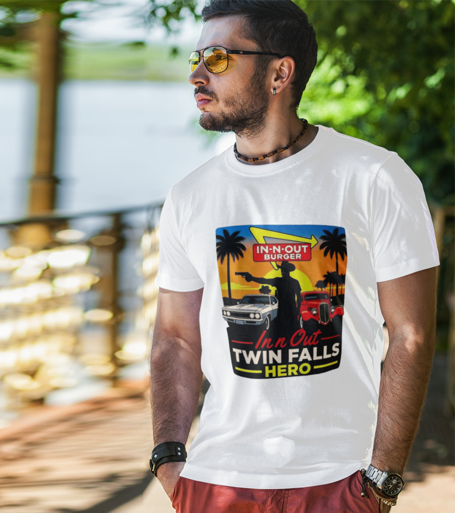 In N Out Burger Twin Falls Hero Sunset Cars Palms 2026 T-Shirt