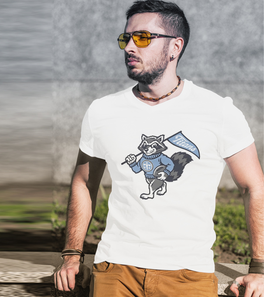 Tennessee Titans Raccoon With Football And Flag T-Shirt