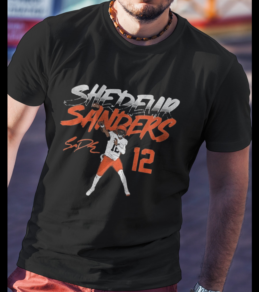 Shedeur Sanders Football Pose Number 12 Cleveland Player T-Shirt