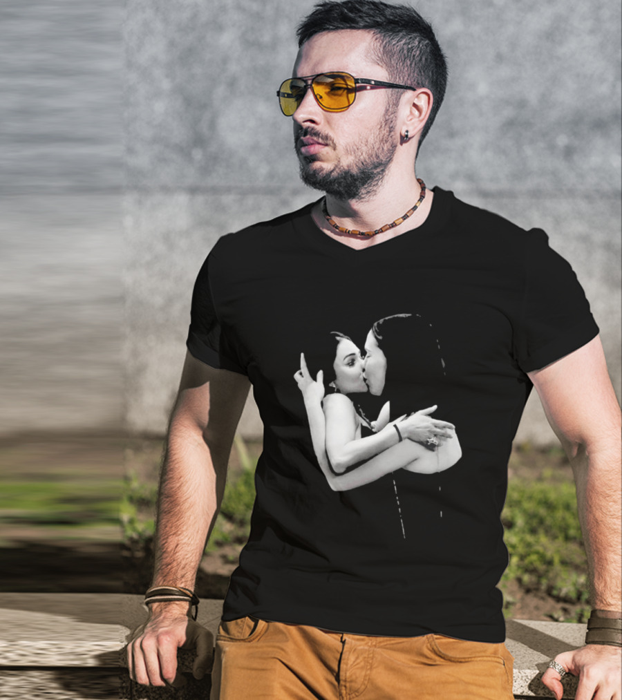 Nikita Rawal Viral Kiss Romantic Embrace T-Shirt