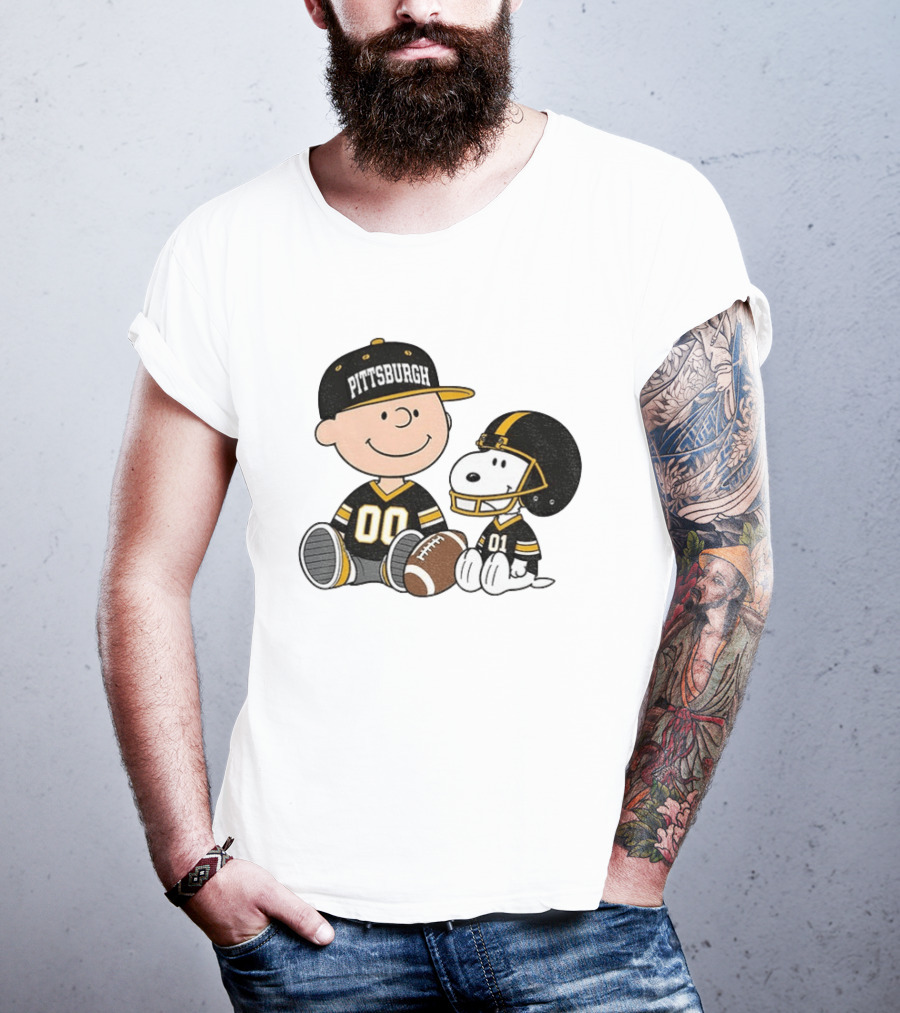 Pittsburgh Football Charlie Brown Snoopy Pigskin Player T-Shirt