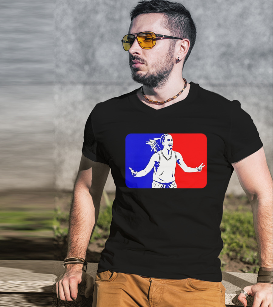 Caitlin Clark Basketball Player Silhouette In Iconic Red And Blue T-Shirt