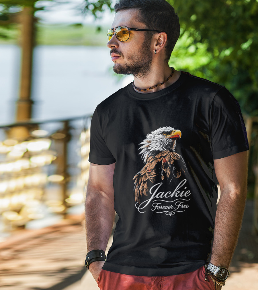 Jackie Forever Free Bald Eagle Detailed Feathers T-Shirt