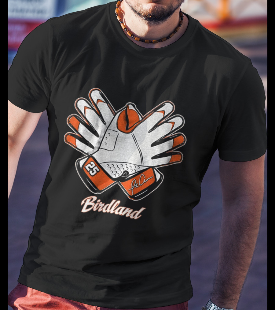 Birdland Bird Hands Celebration Pete Alonso Signature 25 T-Shirt