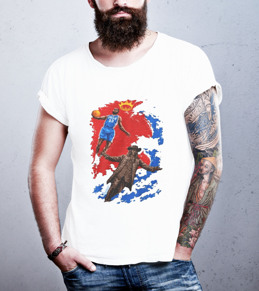 LeBron James Philadelphia Crown Mural Art In Chinatown T-Shirt