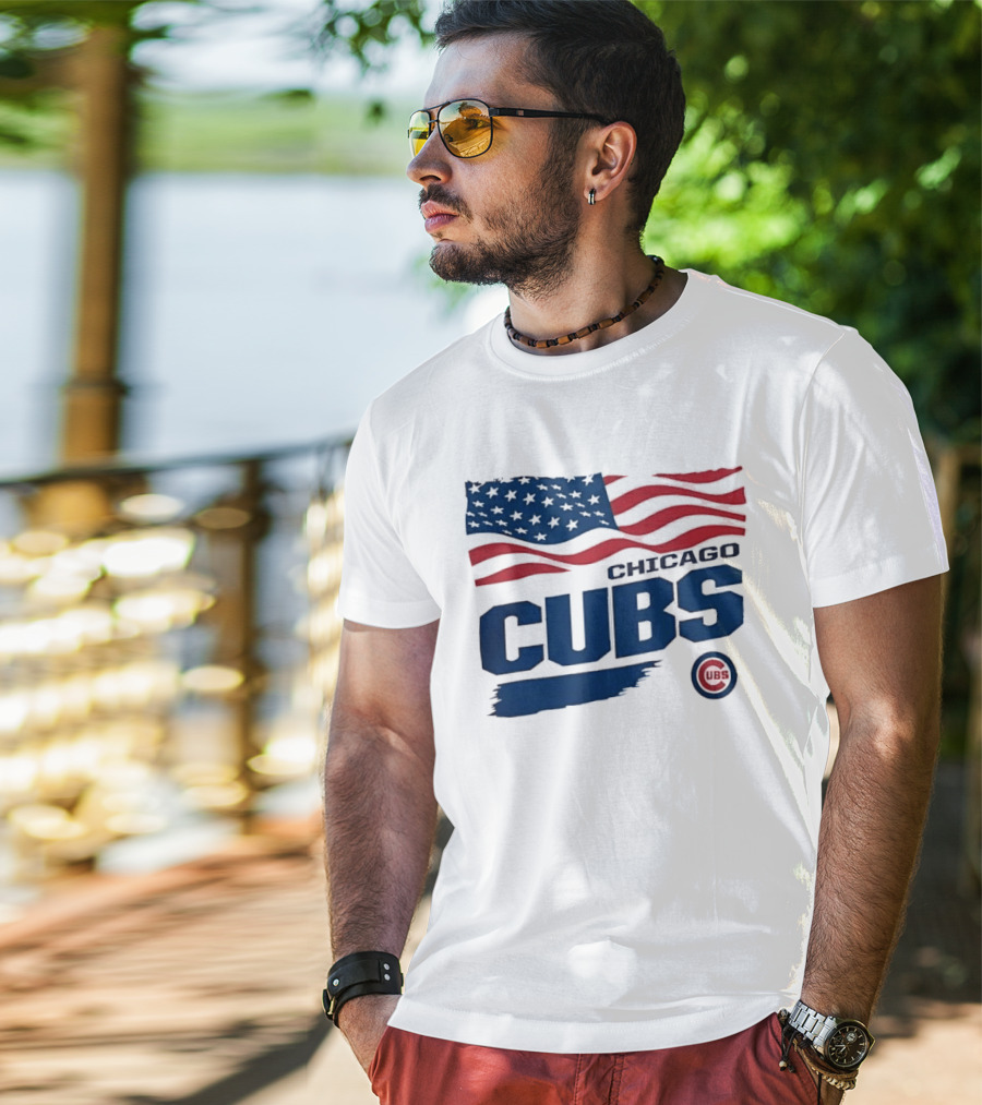 Chicago Cubs American Flag Waving Paint Brush Stroke MLB Cubs T-Shirt