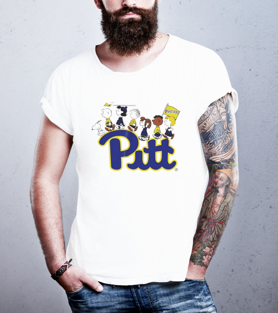 Pittsburgh Panthers Peanuts Characters With Pitt Flag T-Shirt