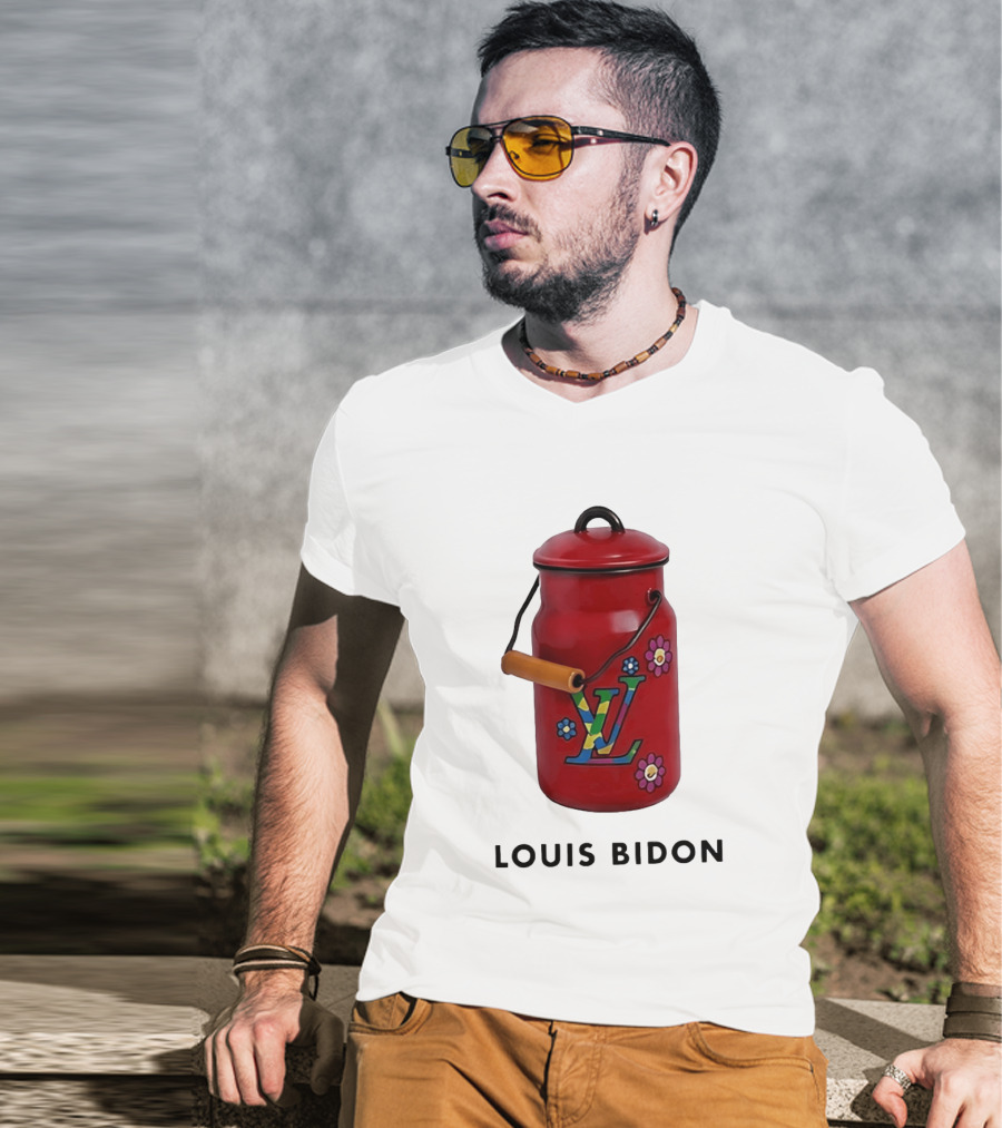 Louis Bidon Milk Jug Red Enamel Rainbow Monogram Flowers T-Shirt