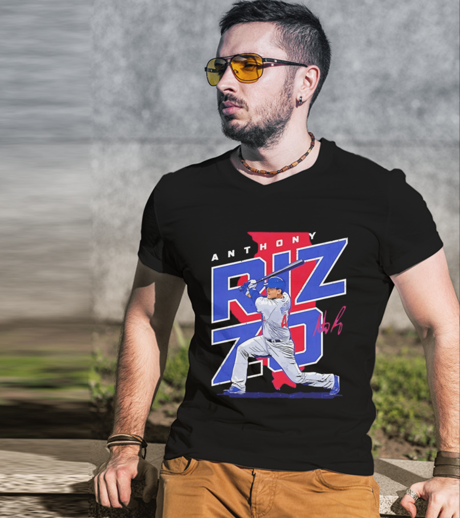 Anthony Rizzo 44 Chicago Cubs Batting Illinois Map T-Shirt