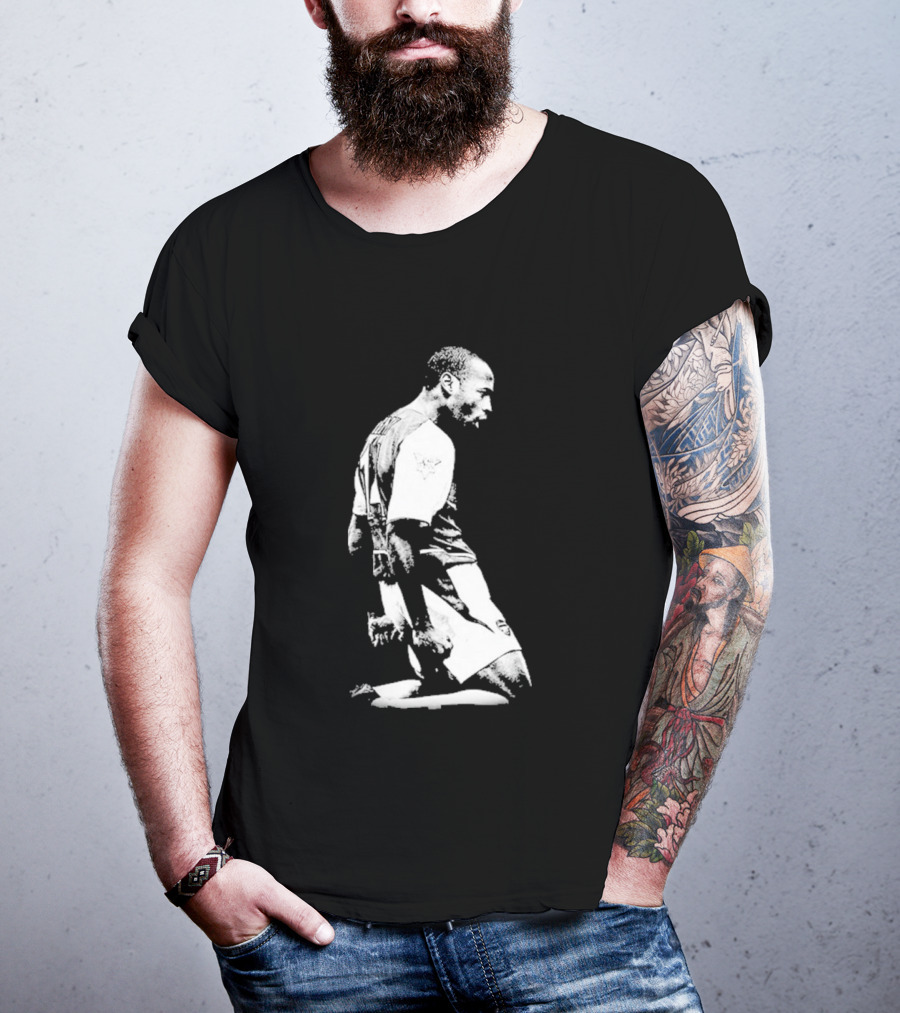 Lindsey Heaps Thierry Henry Football Soccer Arsenal T-Shirt